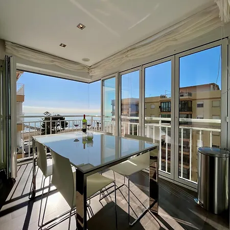 Apartman El Horizonte De Benicassim, Descubre Esta Lujosa Propiedad A Pies Del Mediterraneo